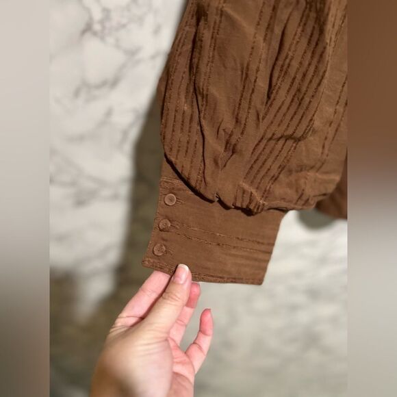 VEILED New York Textured Rayon Balloon Sleeve Blouse - Brown Cocoa - Picture 9 of 15